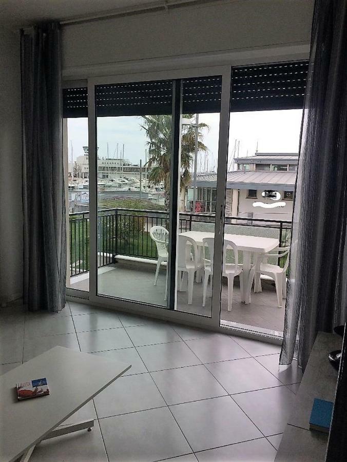 Appartamento Sul Porto Лоано Екстериор снимка